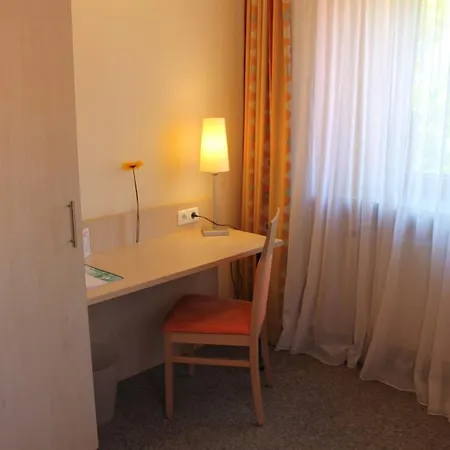 Petzengarten Guest house 3*